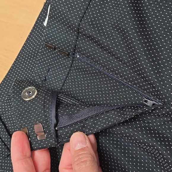 {New York & Co.} Womens Black Polka Dot Mid Rise Dress Pants - Size 10 - Picture 11 of 13